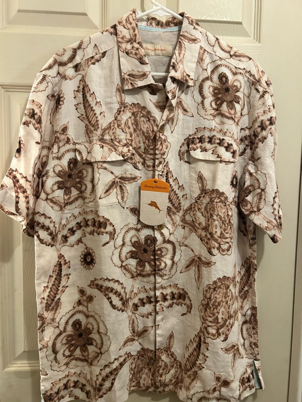 Tommy Bahama Cream Short-Sleeve Button-Down with Brown Floral Print -size large